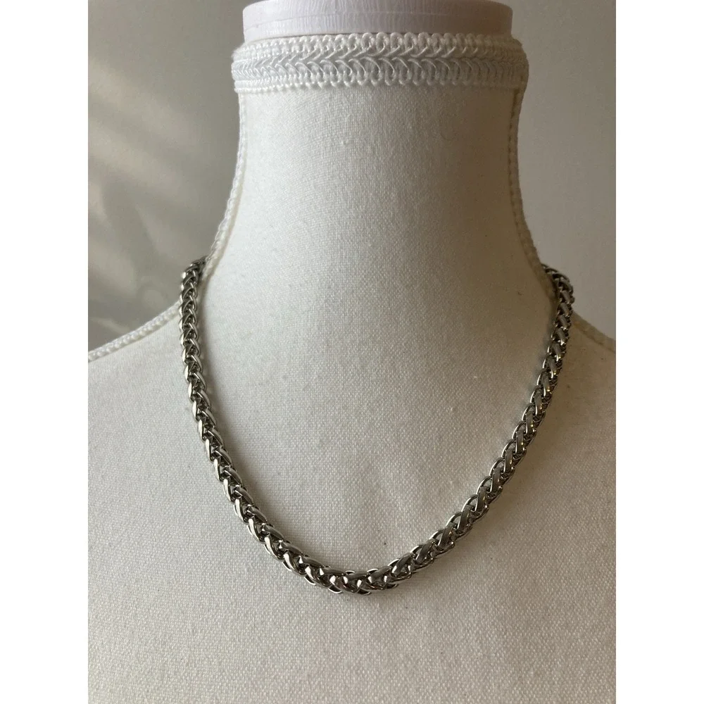 Silver Tone Curb Chain Necklace Lobster Classic Everyday Wear Thick‎